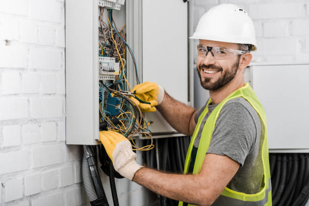 Best Affordable Emergency Electrician  in Hometown, IL