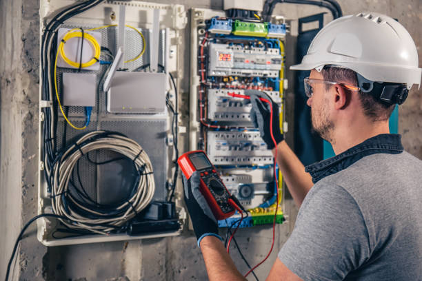 Best Electrical Contractors for Businesses  in Hometown, IL